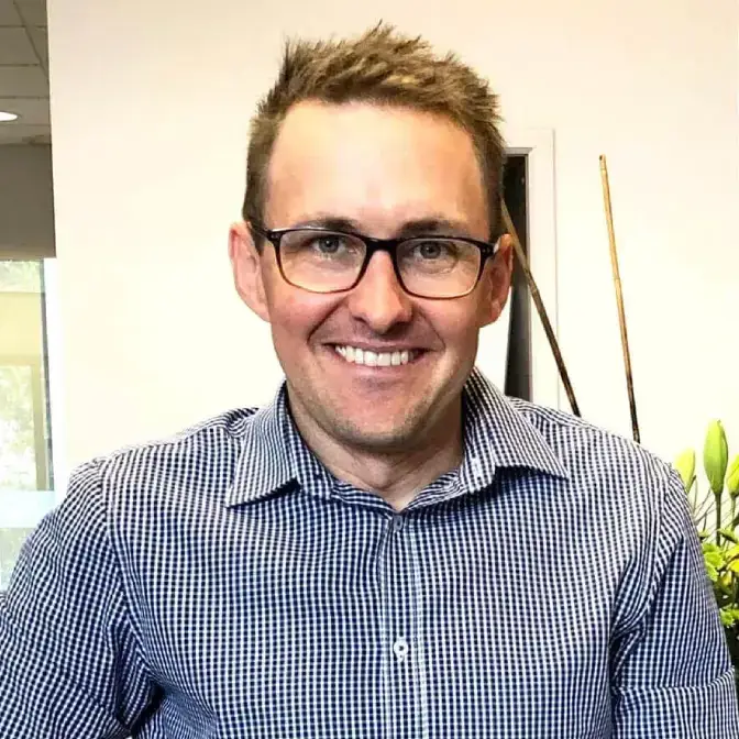Dr Michael Carter