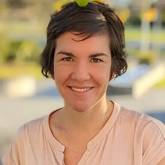 Dr Alexandra Bonner